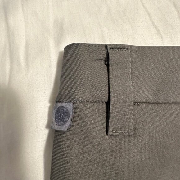 Commission Classic-Fit Short 9" Warpstreme - Sage Grey sz.32 - Picture 2 of 4